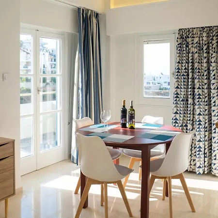 Chroma Lodge Rafina Exterior photo